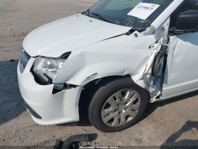 2C4RDGBG8JR285598 Dodge Grand Caravan Se