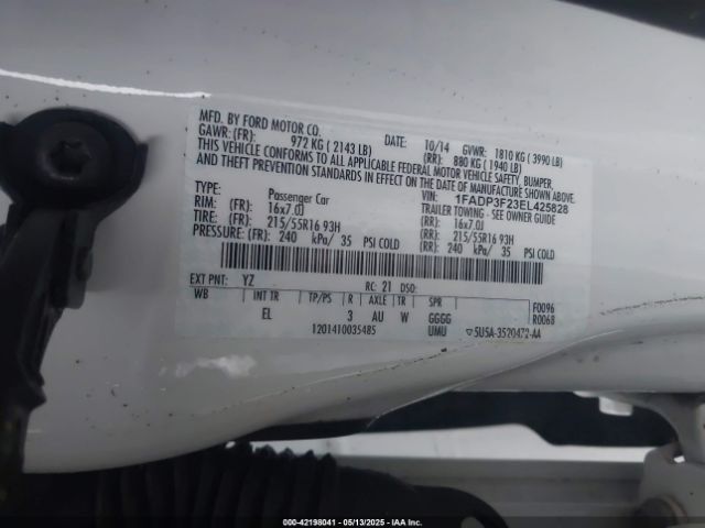 1FADP3F23EL425828 Ford FOCUS SE