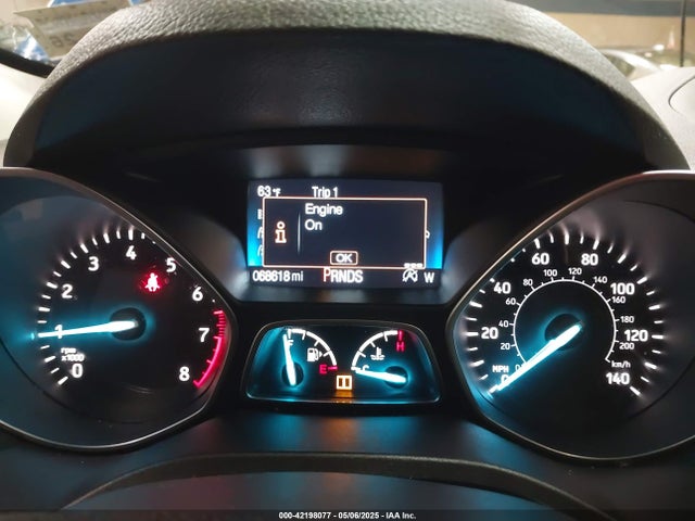 1FMCU9G93HUA28773 Ford ESCAPE SE