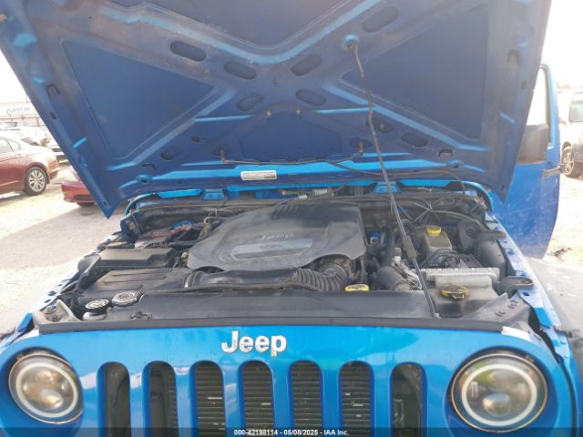 1C4BJWDG9FL534301 Jeep Wrangler Unlimited Sport