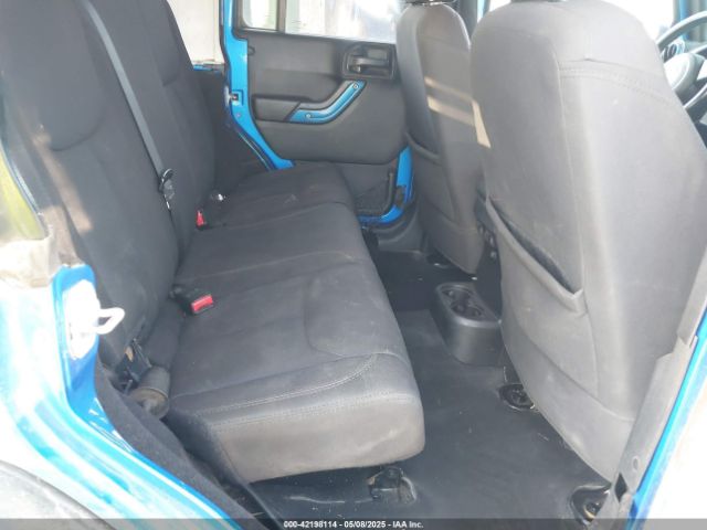 1C4BJWDG9FL534301 Jeep Wrangler Unlimited Sport