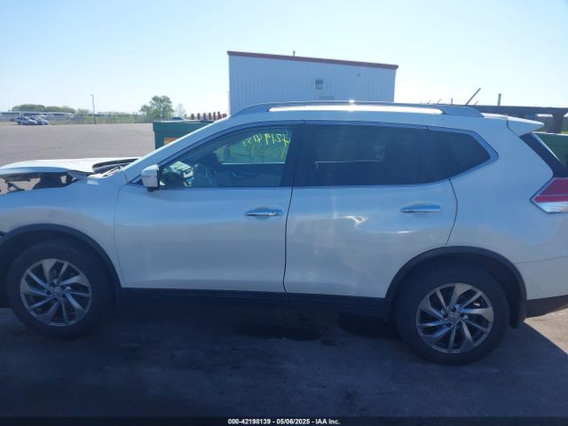 5N1AT2MV5FC857494 Nissan Rogue Sl