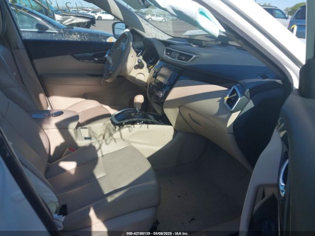5N1AT2MV5FC857494 Nissan Rogue Sl