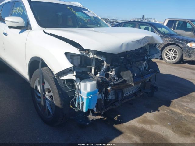 5N1AT2MV5FC857494 Nissan Rogue Sl