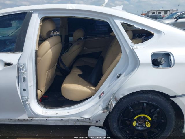 2015 HYUNDAI GENESIS KMHGN4JE3FU014215 Photo 5