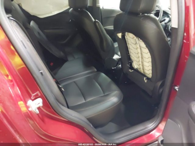 KL7CJPSB2MB320008 Chevrolet Trax Awd Lt