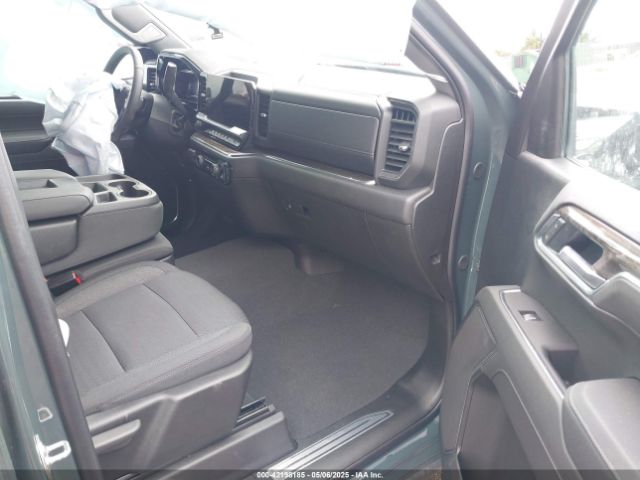 2025 CHEVROLET SILVERADO 1500 1GCPKKEK7SZ161863 Photo 4