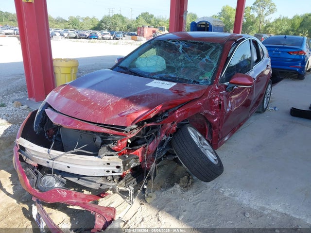4T1B11HK8KU804619 Toyota CAMRY LE