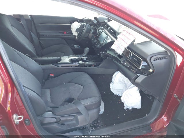 4T1B11HK8KU804619 Toyota CAMRY LE