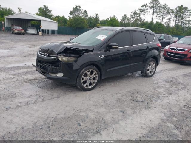 1FMCU0JX0EUC14897 Ford Escape Titanium