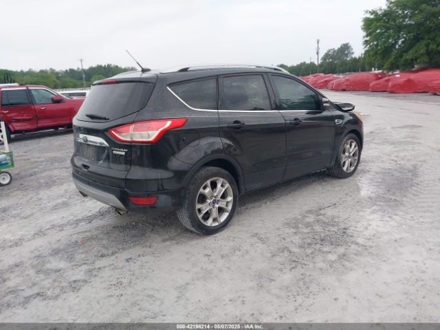 1FMCU0JX0EUC14897 Ford Escape Titanium