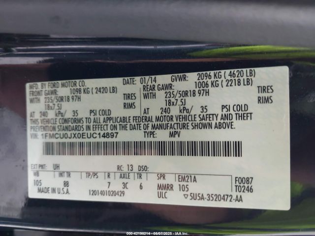 1FMCU0JX0EUC14897 Ford Escape Titanium