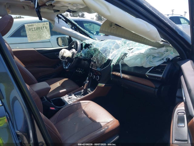Subaru Forester Touring 2019 JF2SKAWC2KH574888 Image 5