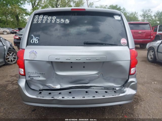 2C4RDGBG8JR151450 Dodge Grand Caravan Se