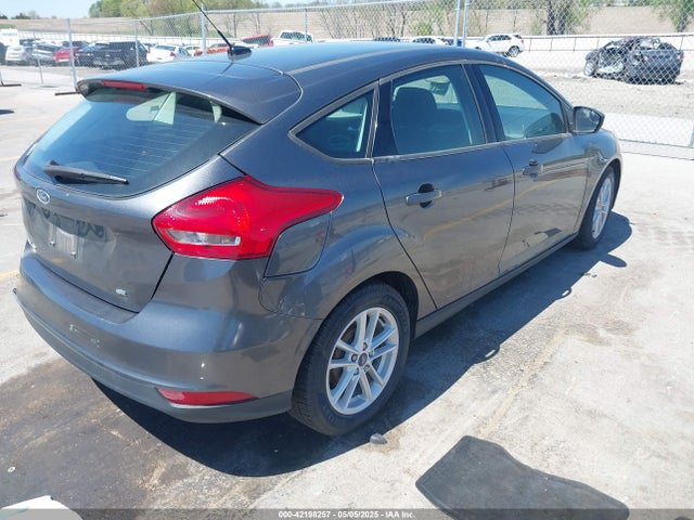 1FADP3K23JL293086 Ford FOCUS SE