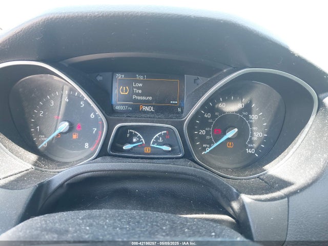 1FADP3K23JL293086 Ford FOCUS SE