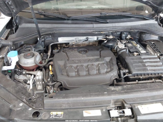 3VV1B7AX0MM030915 Volkswagen Tiguan 2.0t S
