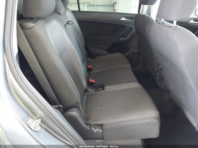 3VV1B7AX0MM030915 Volkswagen Tiguan 2.0t S