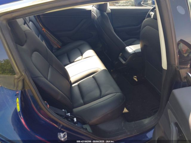 5YJ3E1EB0JF064945 Tesla Model 3 Long Range/performance