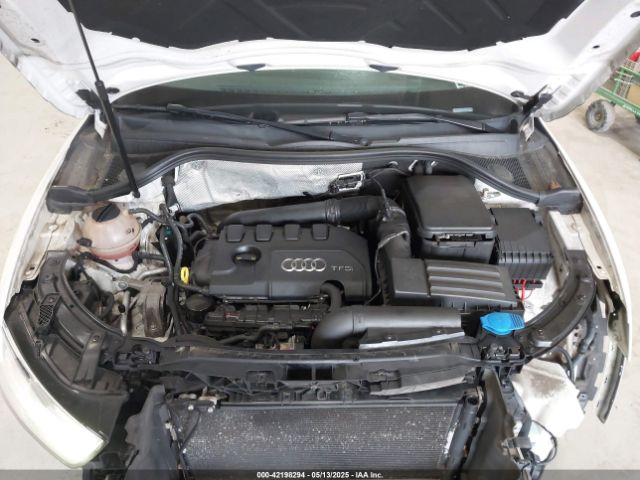 WA1ECCFS3HR004293 Audi Q3 2.0t Premium