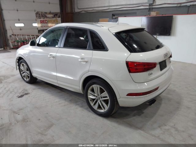 WA1ECCFS3HR004293 Audi Q3 2.0t Premium