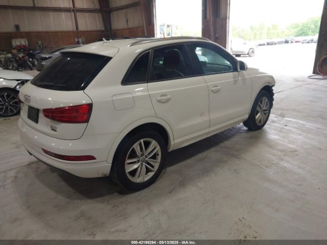 WA1ECCFS3HR004293 Audi Q3 2.0t Premium