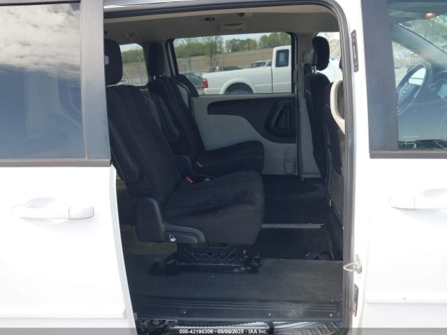 2C4RDGBG8ER140342 Dodge Grand Caravan Se