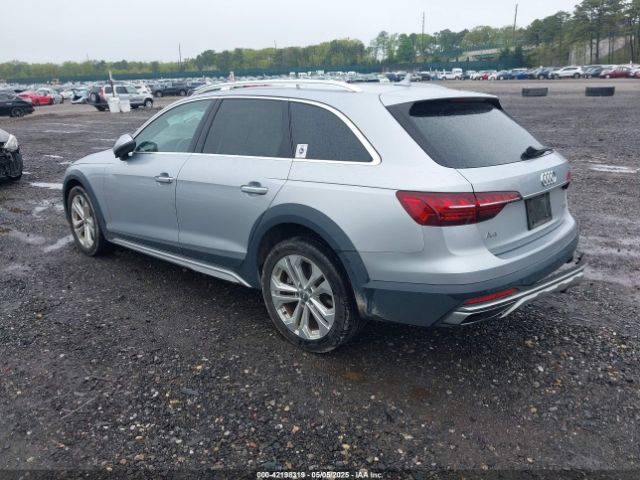 2020 AUDI A4 ALLROAD WA17NAF46LA042939 Photo 2