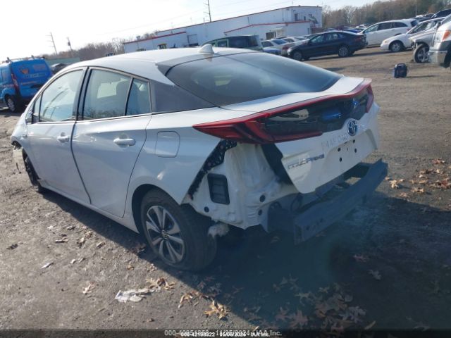 2017 TOYOTA PRIUS PRIME JTDKARFP4H3065264 Photo 2