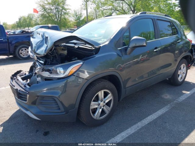 KL7CJPSB5JB687447 Chevrolet Trax Lt