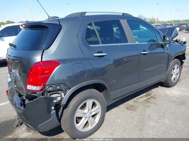 KL7CJPSB5JB687447 Chevrolet Trax Lt