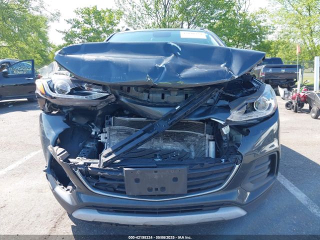 KL7CJPSB5JB687447 Chevrolet Trax Lt