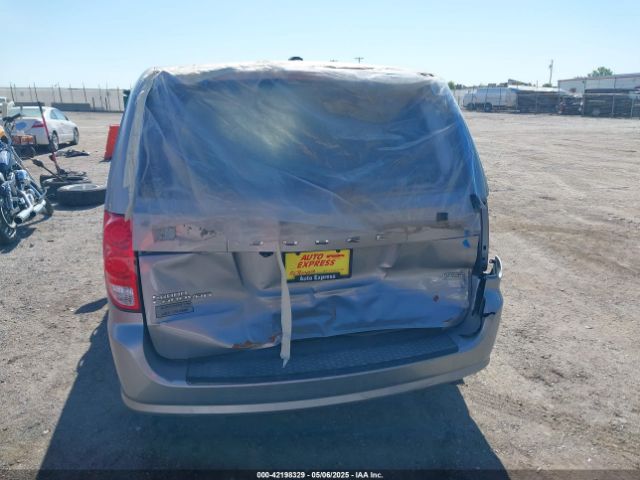 2C4RDGBG0FR709346 Dodge Grand Caravan Se Plus
