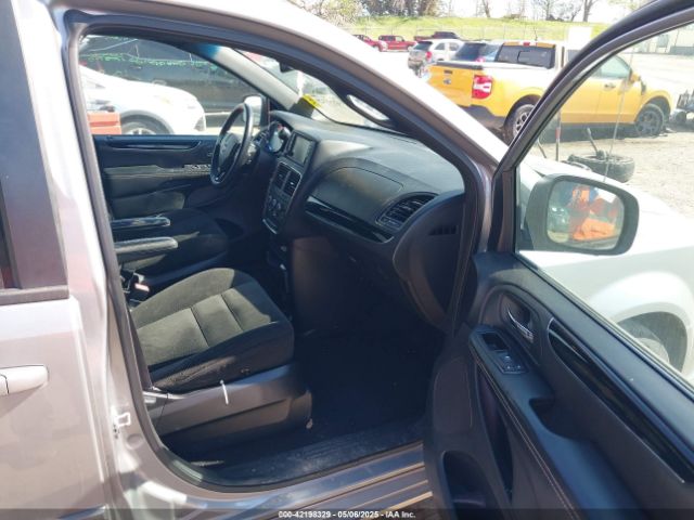 2C4RDGBG0FR709346 Dodge Grand Caravan Se Plus