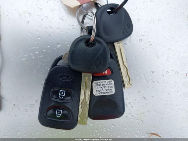 KM8JU3AG3EU920464 Hyundai TUCSON SE
