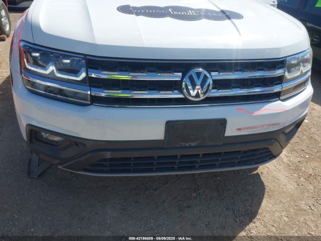 1V2CR2CA5JC520616 Volkswagen Atlas