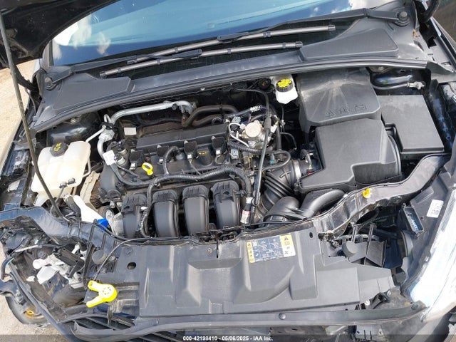 1FADP3F20HL346606 Ford FOCUS SE