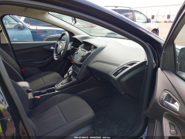 1FADP3F20HL346606 Ford FOCUS SE