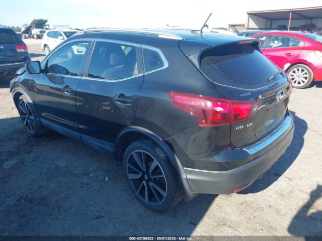JN1BJ1CR5HW101326 Nissan Rogue Sport Sl