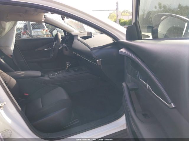 3MVDMBAM8PM545288 Mazda Cx-30 2.5 S