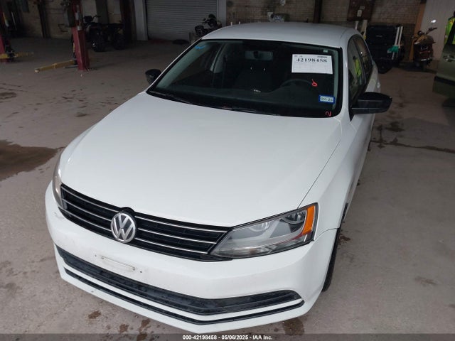 3VWD17AJ9FM271575 Volkswagen Jetta 1.8t Se