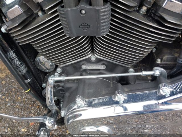 2024 HARLEY-DAVIDSON FXBR 1HD1YEZ18RB047749 Photo 8