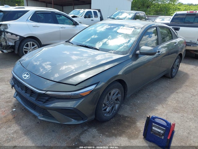 42198519 :رقم المزاد ، KMHLM4DG7RU751064 vin ، 2024 Hyundai Elantra Sel مزاد بيع
