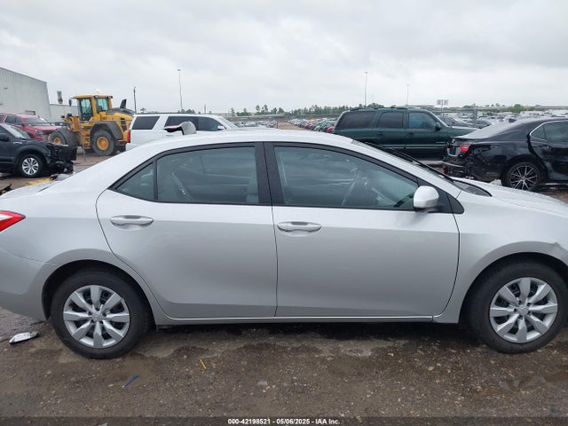 Toyota COROLLA LE 2015 5YFBURHE5FP350207 Image 14