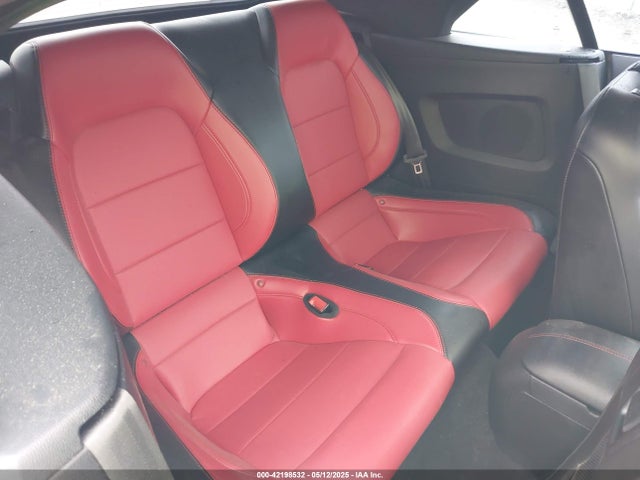 Ford tivct 2019 1FATP8FF9K5204973 Image 8