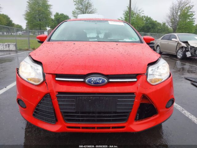 1FADP3K2XEL434662 Ford FOCUS SE