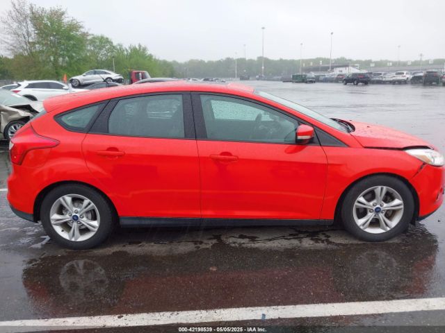 1FADP3K2XEL434662 Ford FOCUS SE