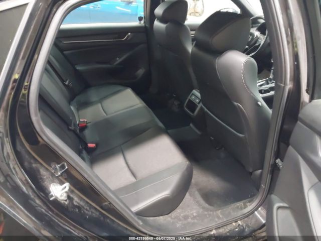 1HGCV1F31MA102978 Honda Accord Sport