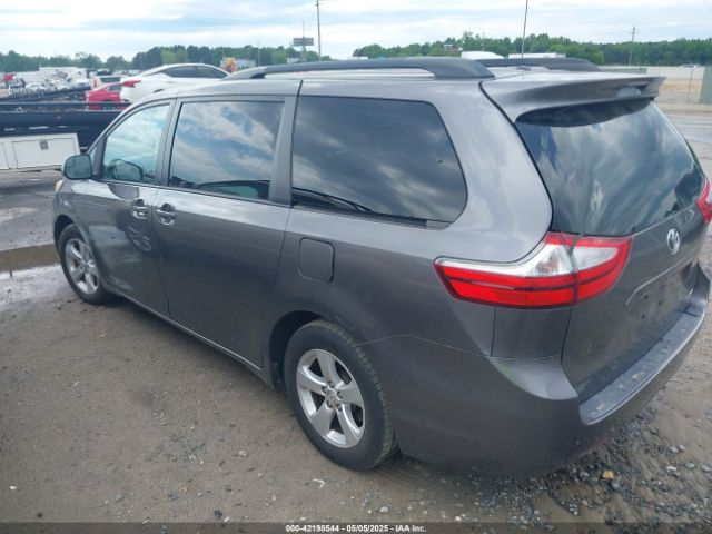 5TDKZ3DCXHS818669 Toyota Sienna Le 8 Passenger