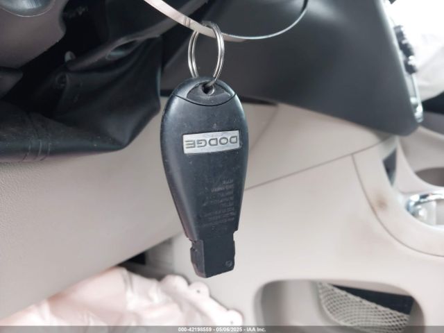 2C4RDGCG9KR717499 Dodge Grand Caravan Sxt